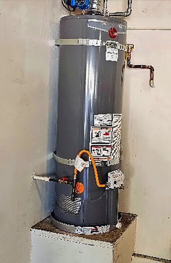 https://beckenhamhotwater.com.au/uploads/2025/06/electric-hot-water-system-97870.jpg