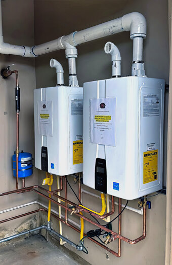 https://beckenhamhotwater.com.au/uploads/2025/06/hot-water-servicing-52956.jpg