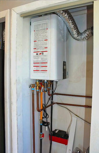 https://beckenhamhotwater.com.au/uploads/2025/06/instant-hot-water-systems-43926.jpg