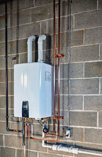 https://beckenhamhotwater.com.au/uploads/2025/06/instant-hot-water-systems-83505.jpg